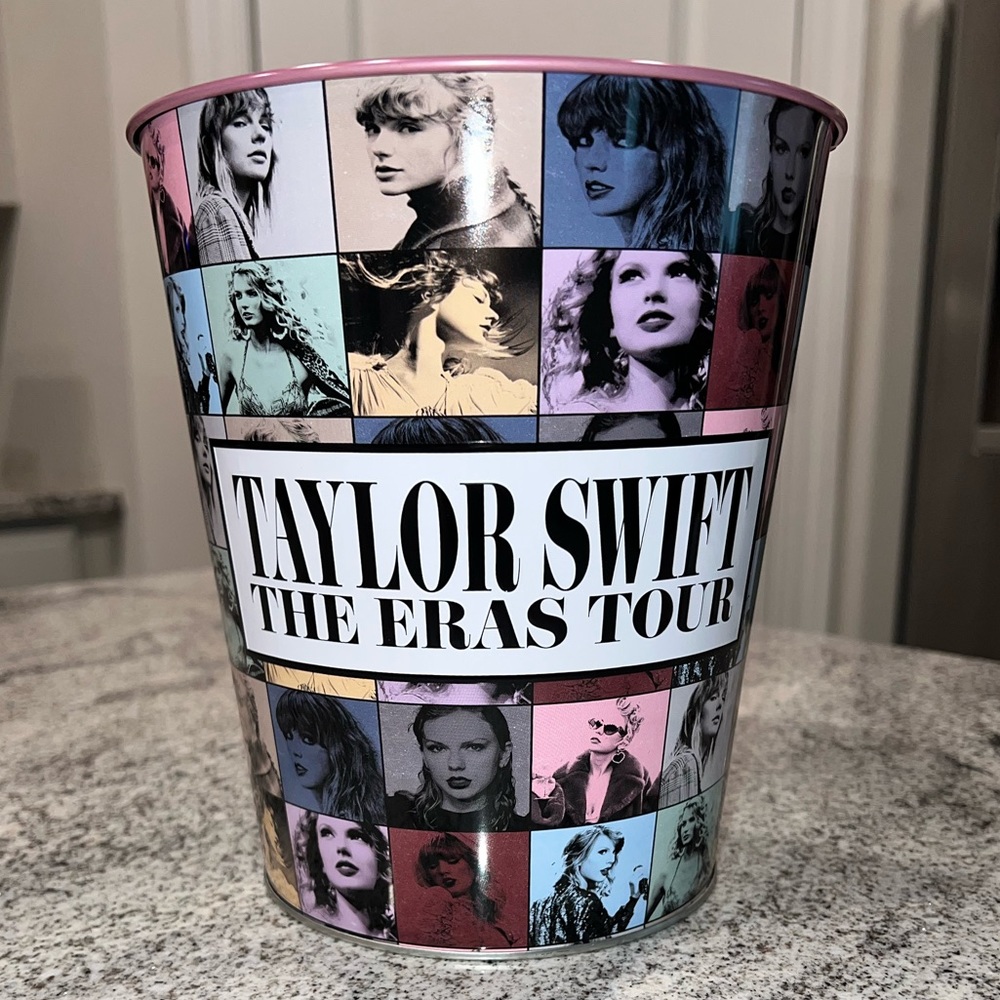 Taylor Swift The Eras Tour The Movie Popcorn Tin - NEVER USED - 1989 - Rep